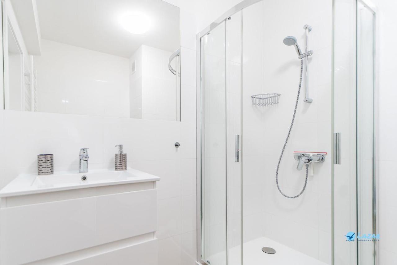 Lazar Apartamenty Колобжег Екстер'єр фото